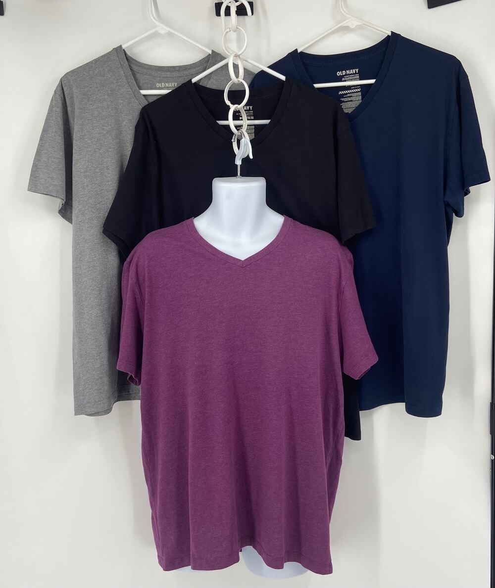 Old Navy Set of 4 T-Shirts